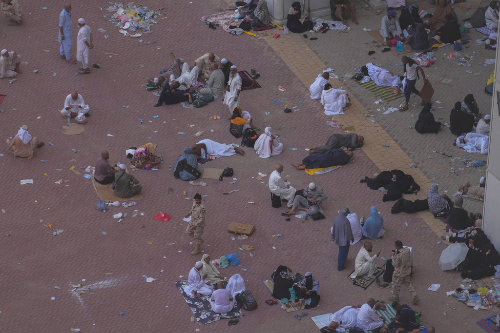 "Many collapsed in the street" – 1,000 dead in Mecca