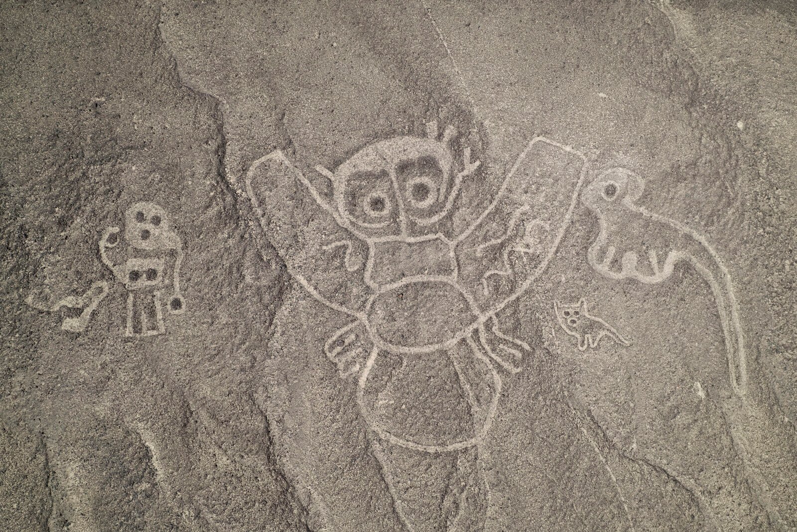 Hundreds of new Nazca lines