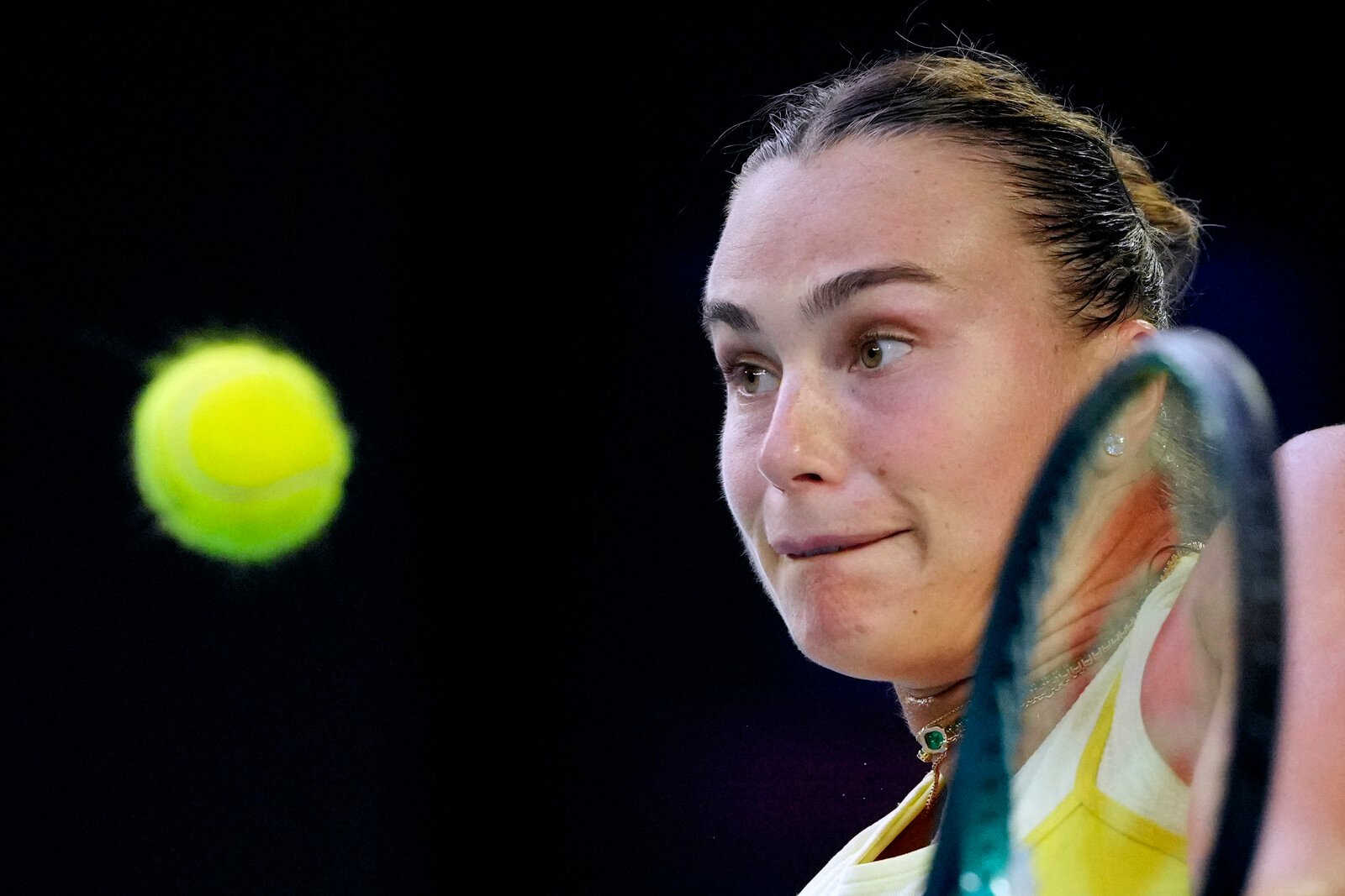 Sabalenka advances – chasing her third consecutive title