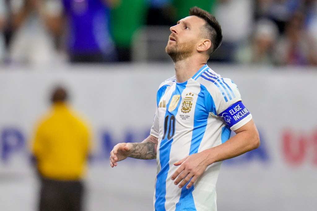 Messi fit to play against Canada