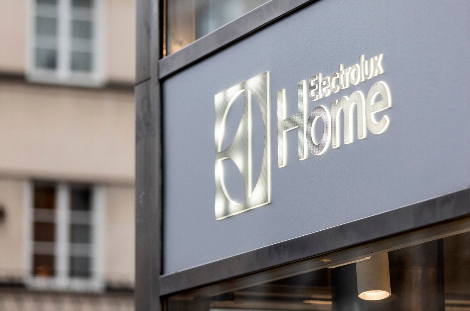 Electrolux Returns to Profit