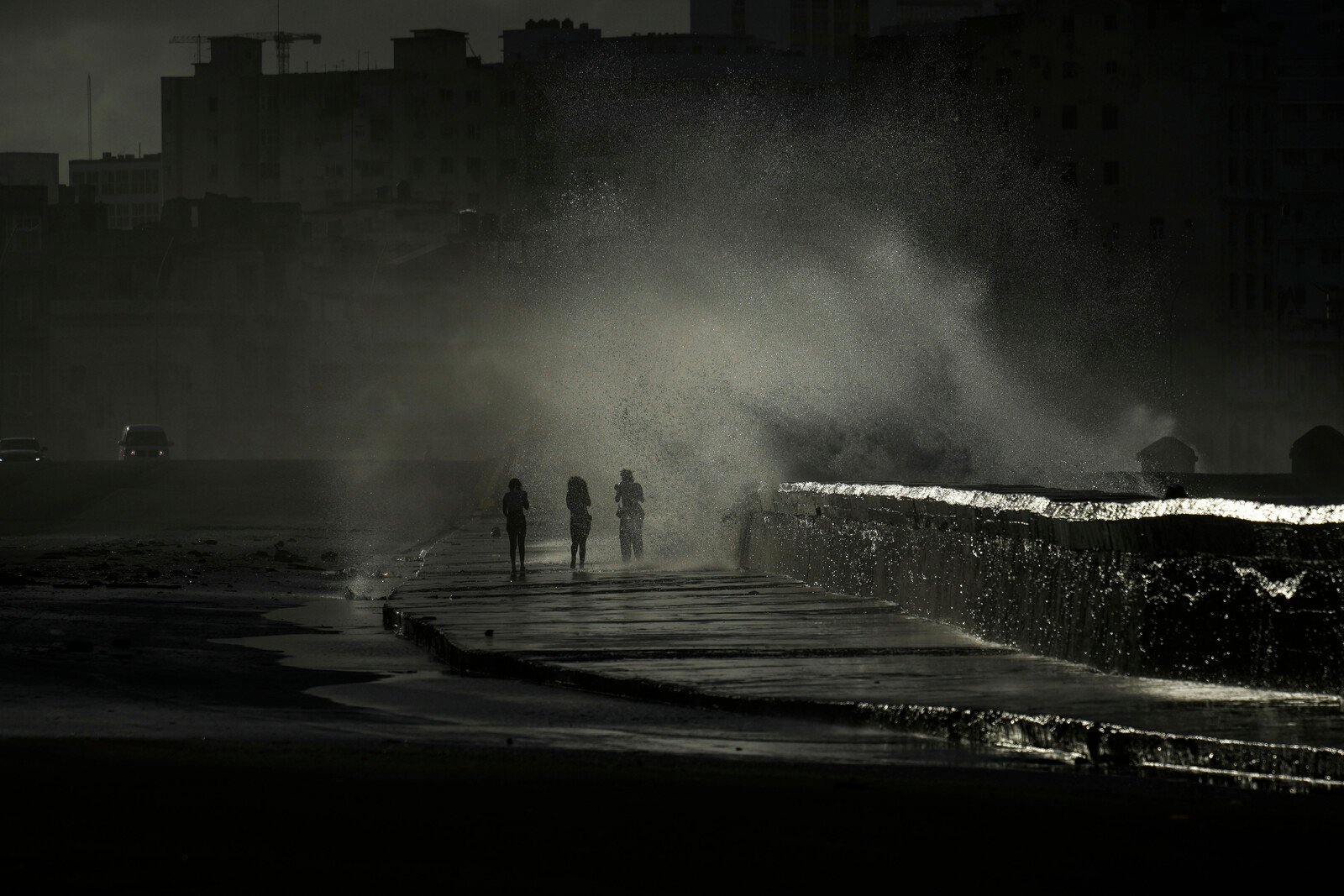 Six Dead in Storm on Devastated Cuba