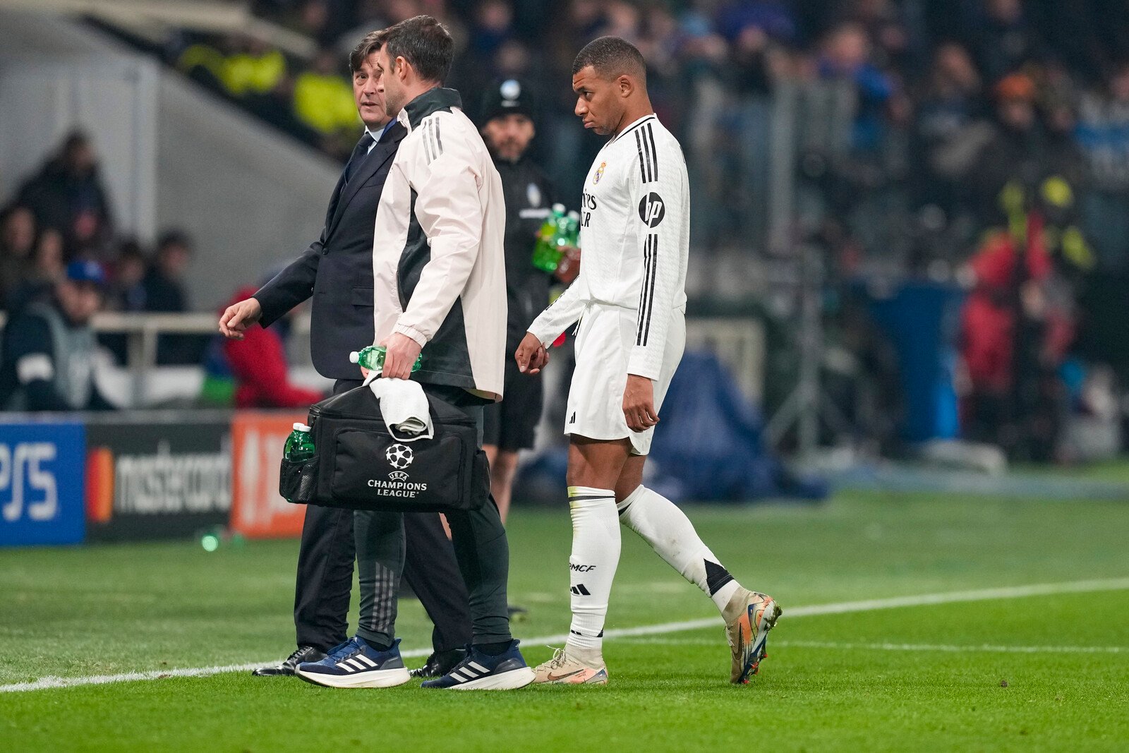 The Coach on Mbappé's Injury: "Not Serious"