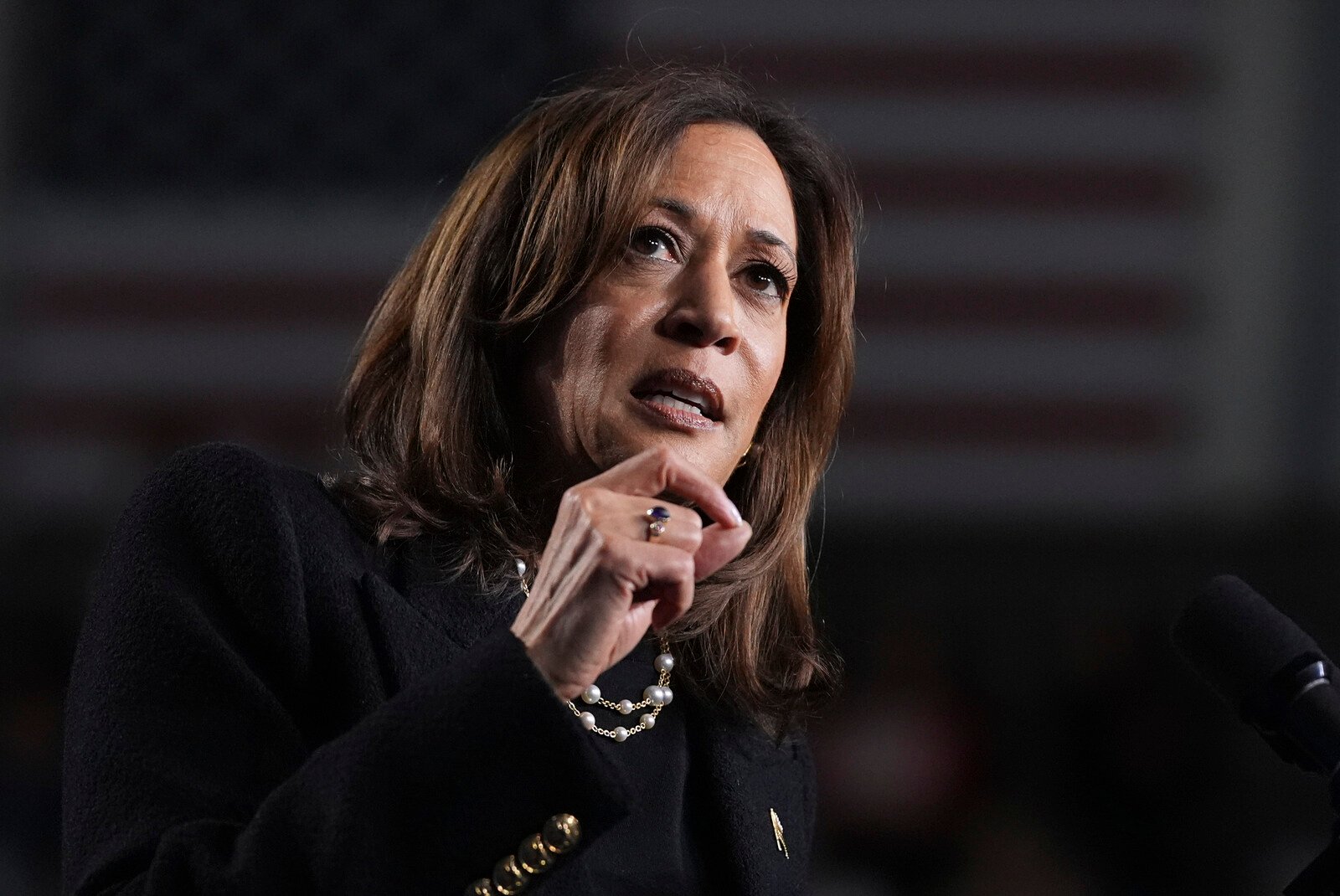 Kamala Harris Praises Quincy Jones