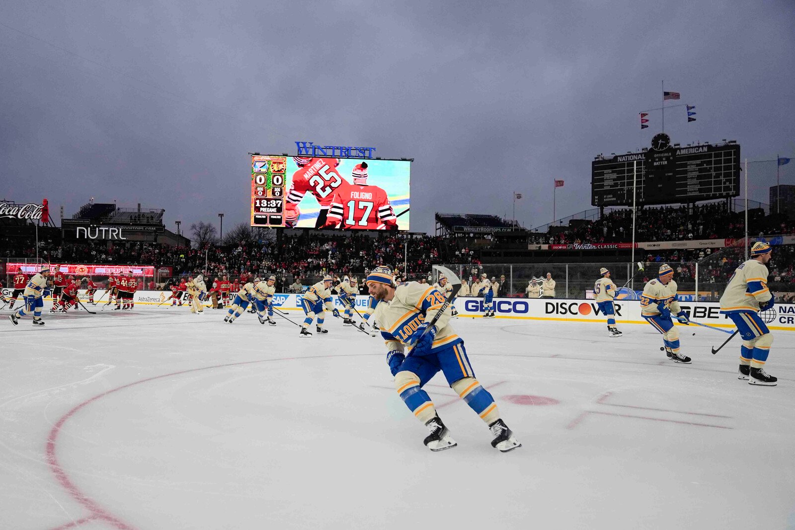 NHL plans unique outdoor matches in Florida