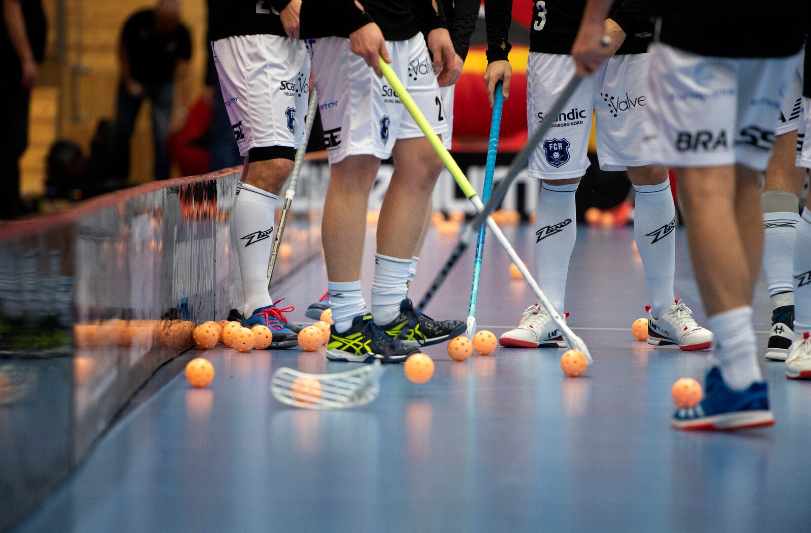 The Floorball Club Avoids Bankruptcy