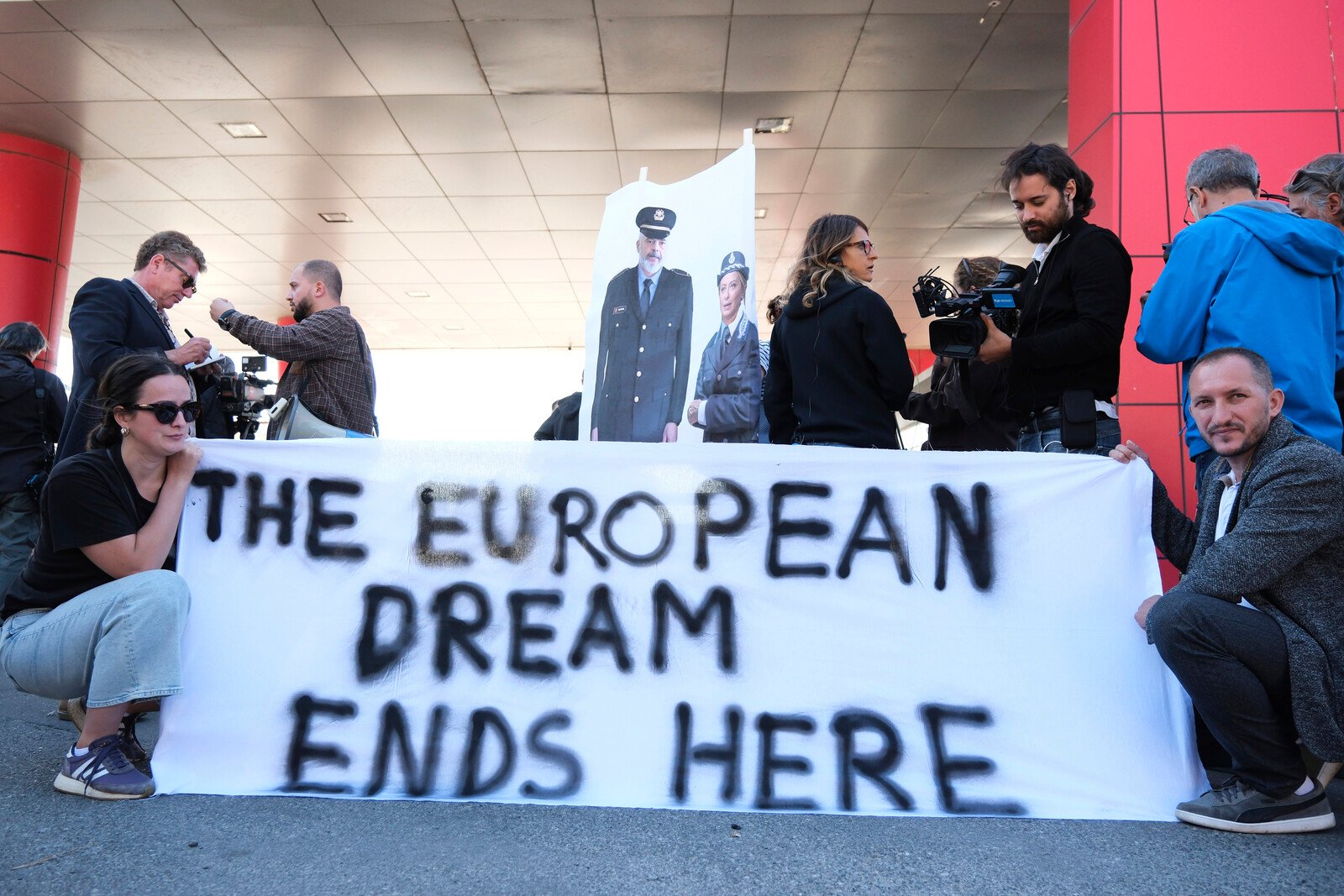 Pressure to take tougher action against migrants increases in EU