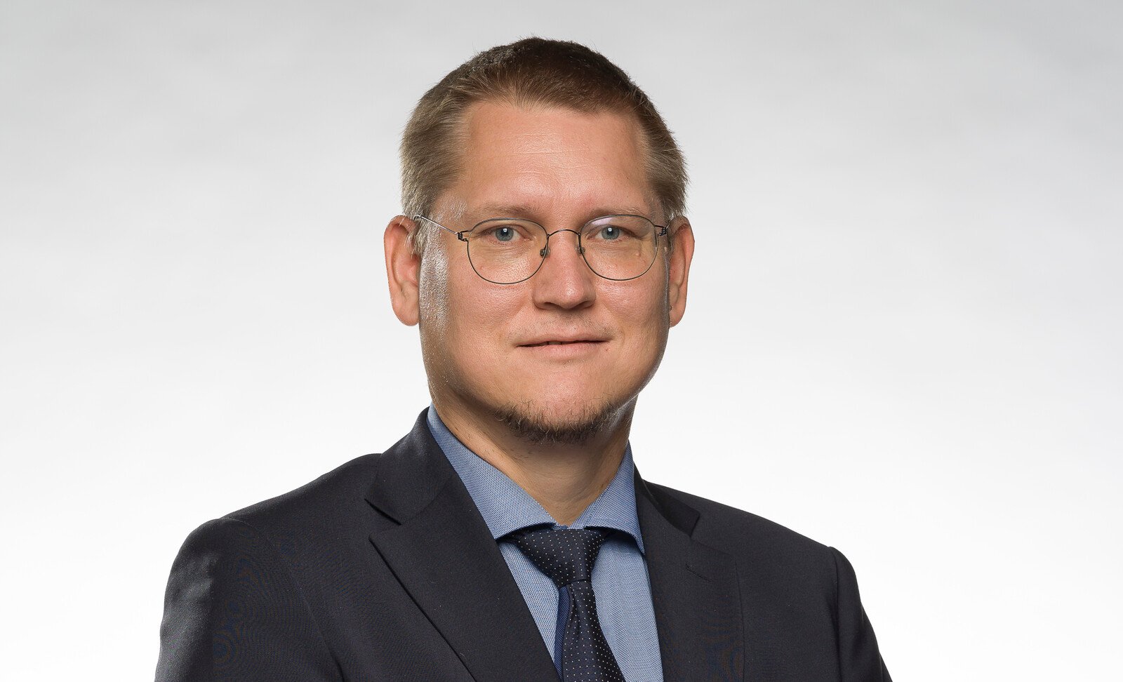 He becomes new SD member of parliament after Lars Wistedt