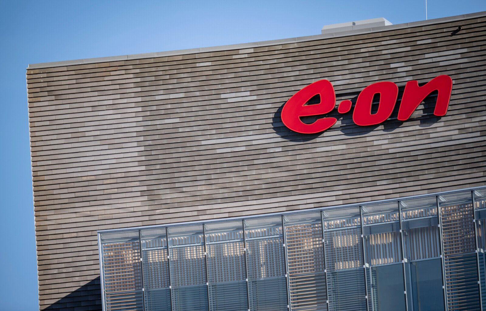 Eon announces staff cuts in