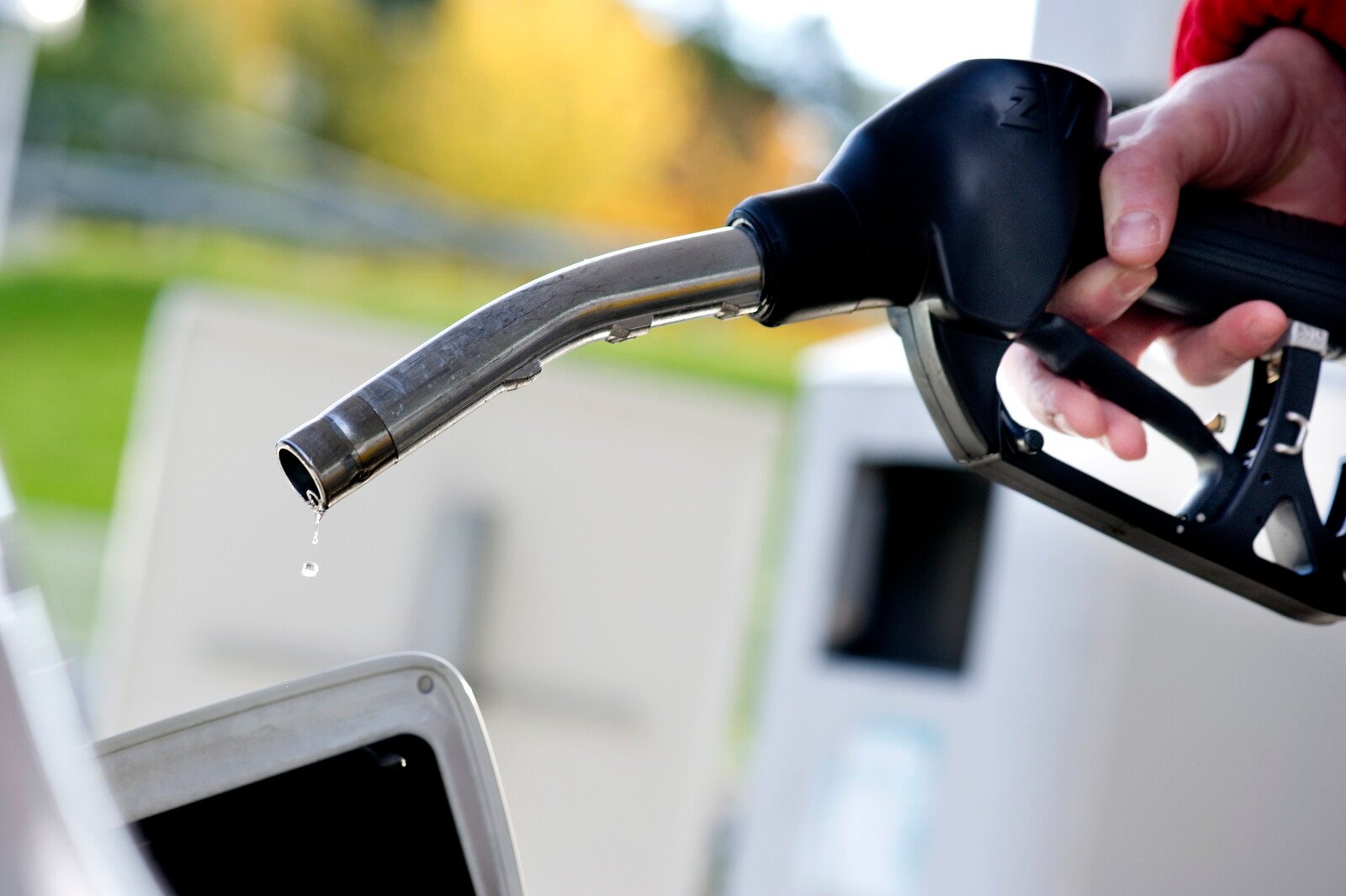 Gasoline Price Down Again