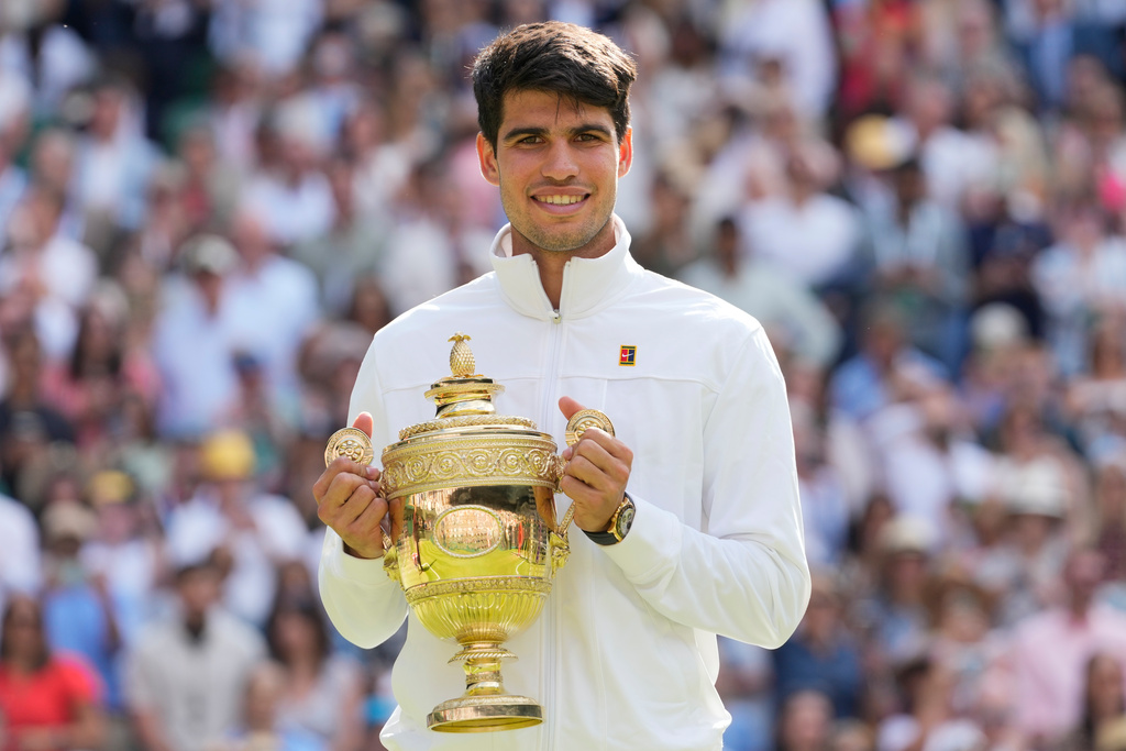 Alcaraz crushes Djokovic – new Wimbledon win