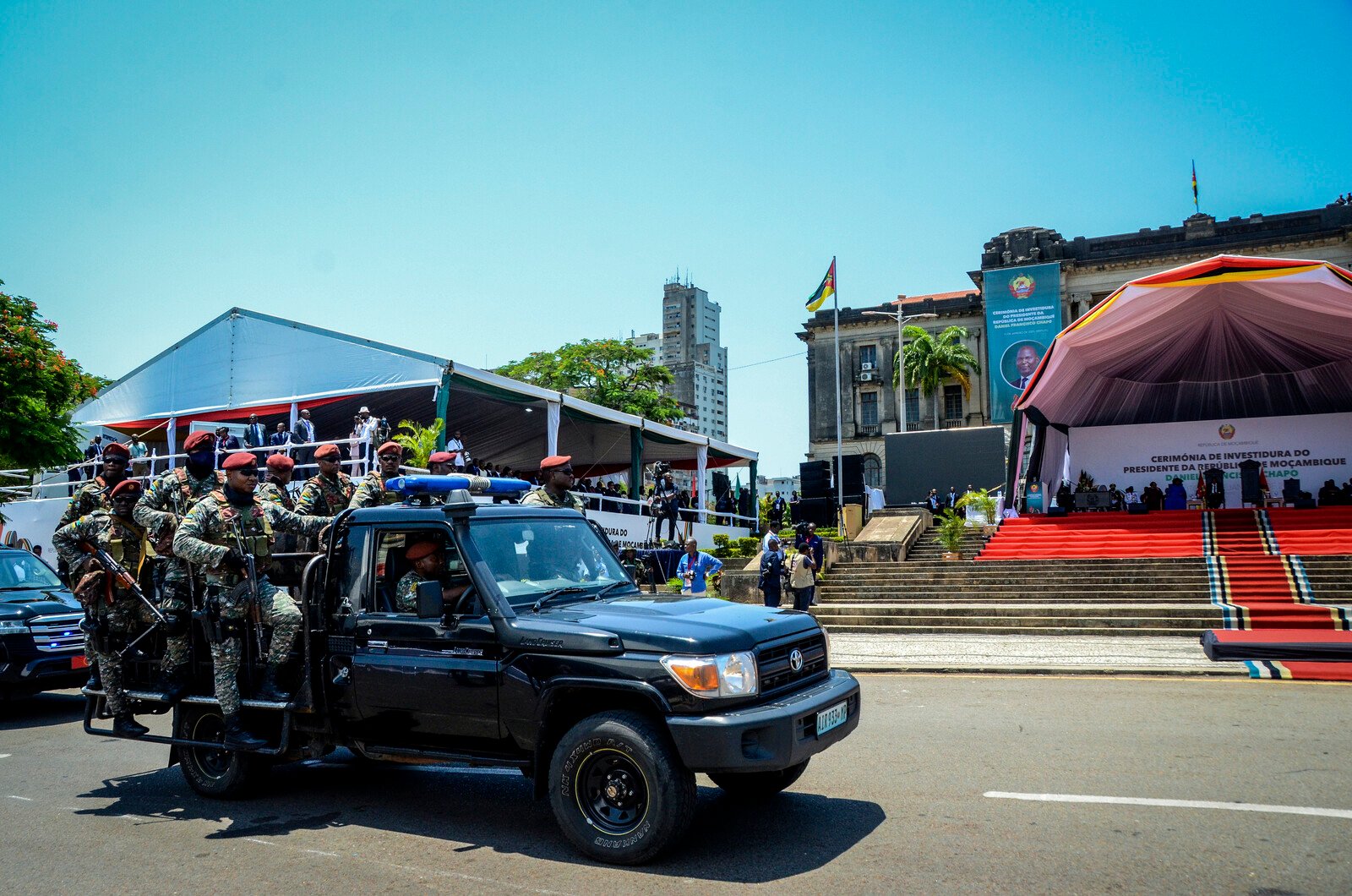 Demonstrators killed as president sworn in