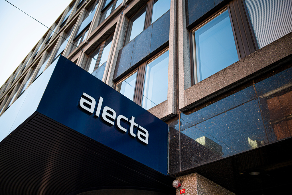 Alecta may have breached rules in giant deals