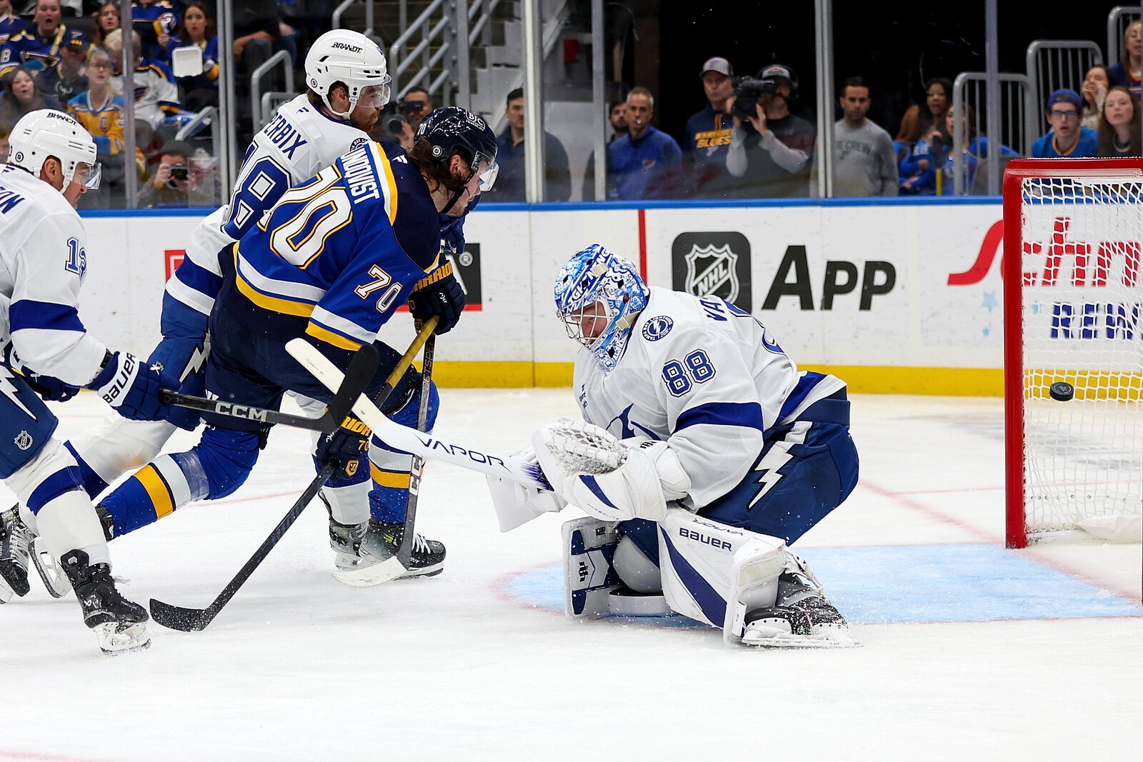 First NHL goal for Sundqvist after severe injury