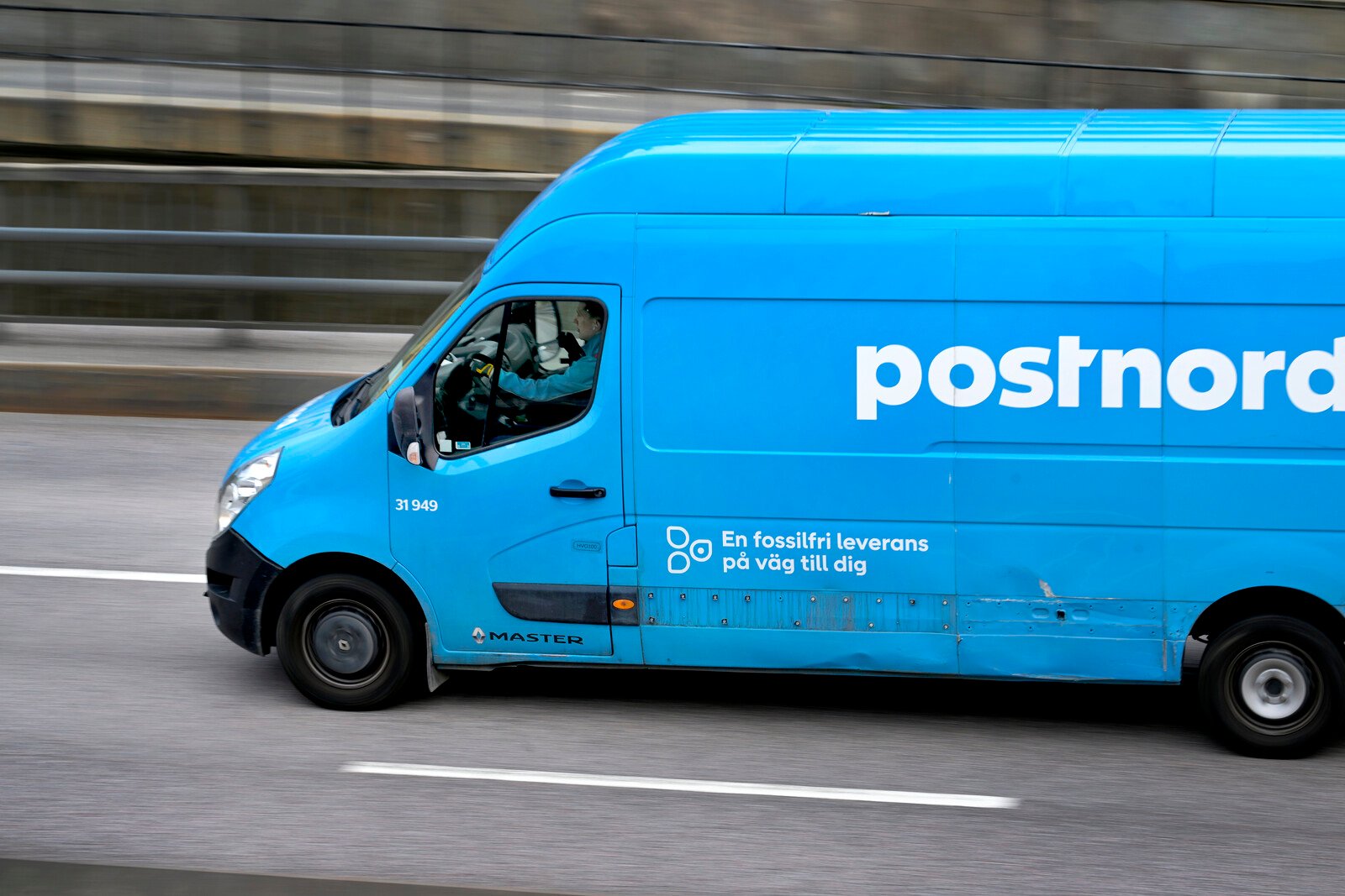 PostNord reduces speed