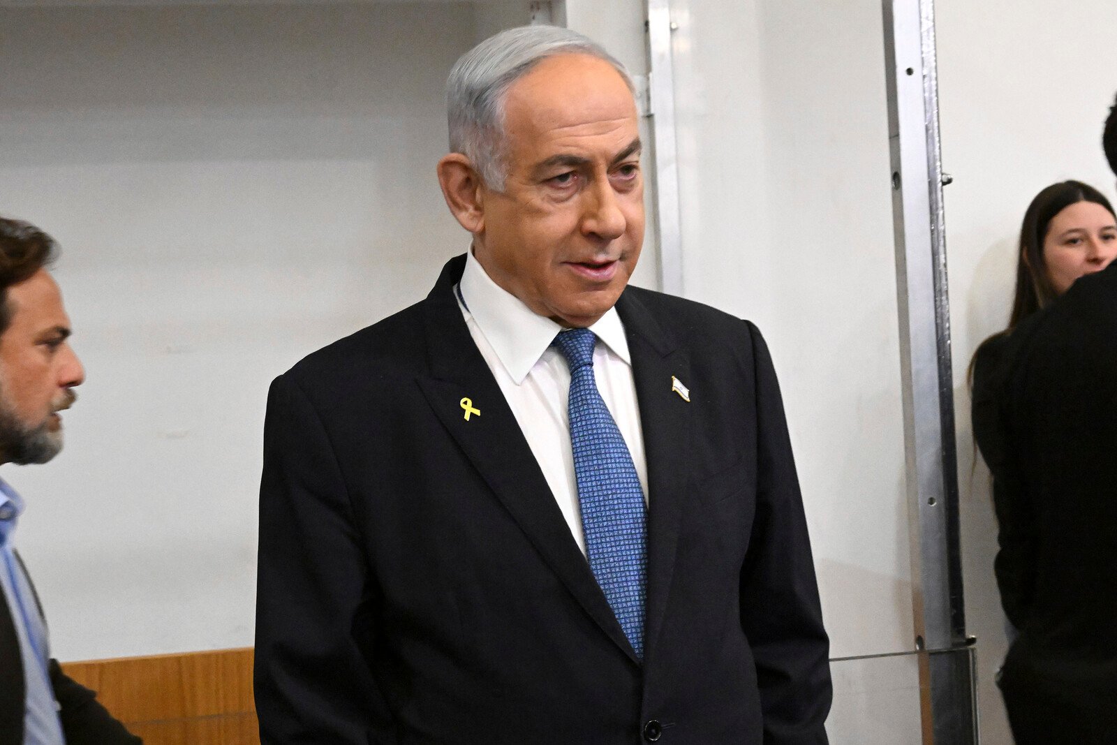 Netanyahu participates in continued talks