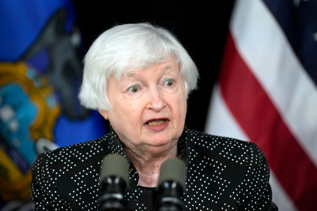 Yellen: Warning Lights Are Not Flashing