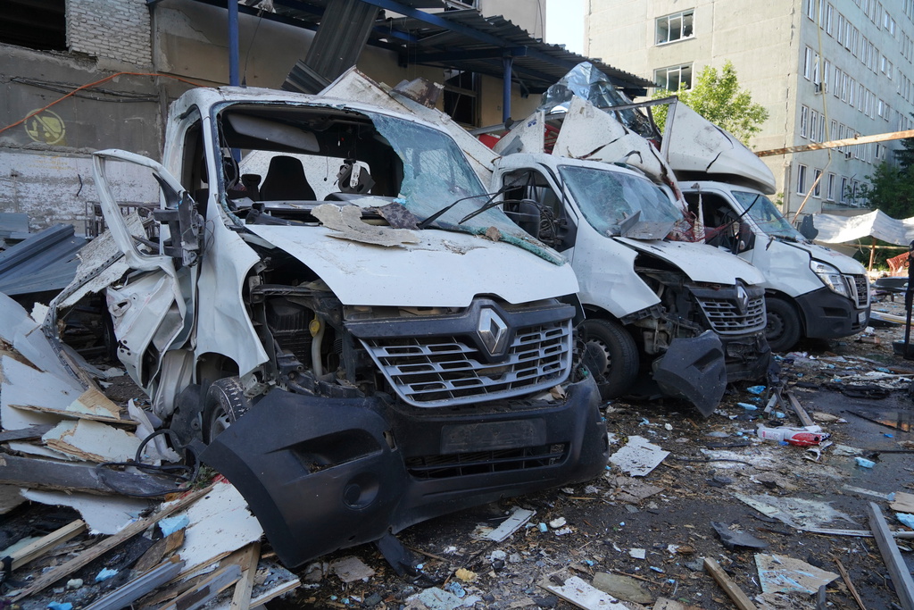 Deadly Russian attack on post office in Ukraine