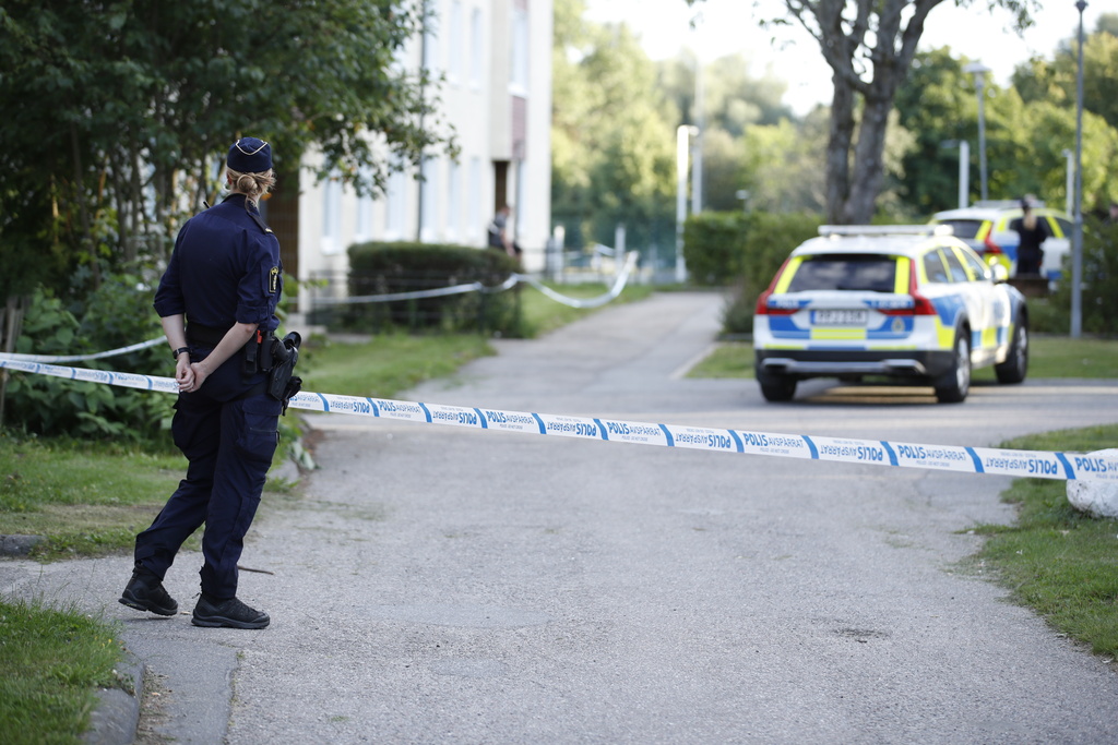 Man shot in Jordbro – young man detained