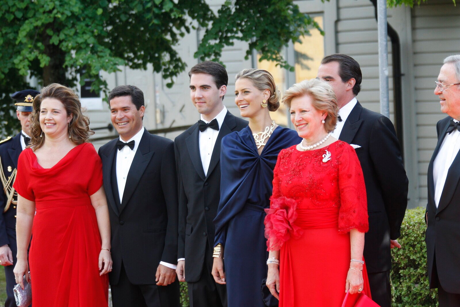 Greece's Royal Family Regains Citizenship