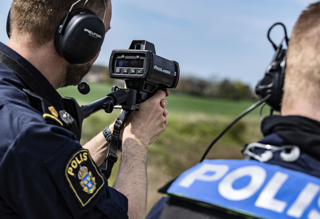 Caught in speed trap with eight kilos of cannabis