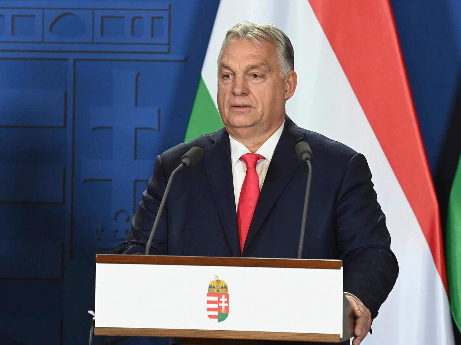 Orban defies ICC - invites Netanyahu