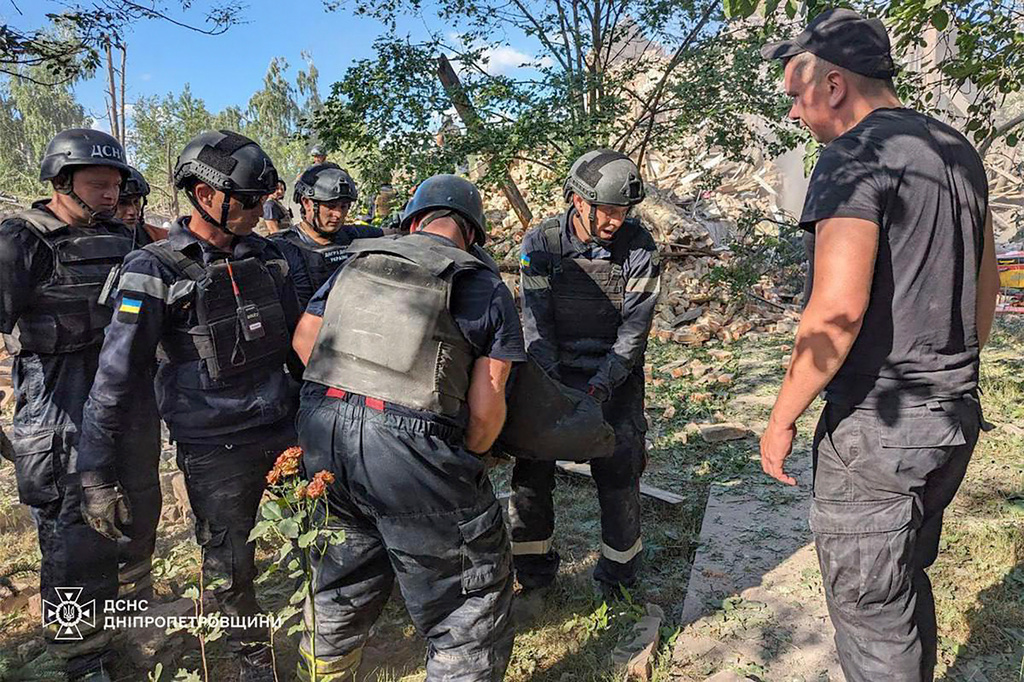 Multiple fatalities in attack on Zelensky's hometown