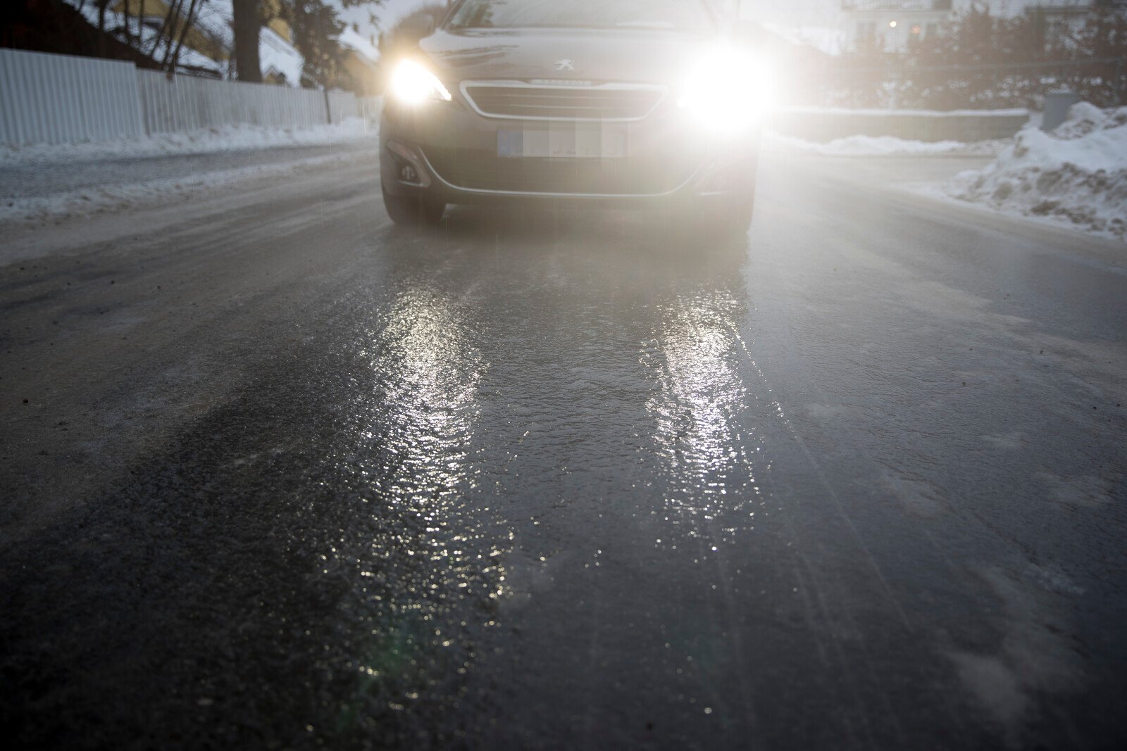 The Swedish Meteorological and Hydrological Institute warns – wind and sudden ice slicks await