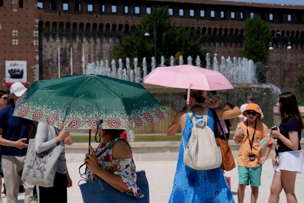 "Scorching Heat" Across Europe