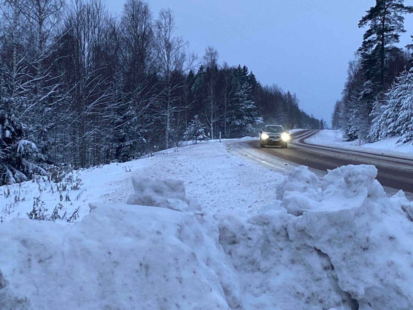 The Swedish Meteorological and Hydrological Institute warns – sudden ice slicks in Central Sweden