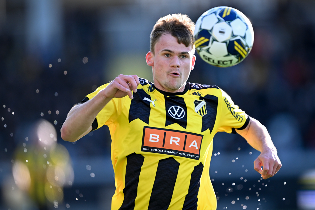 Häcken's Golden Hero Ready for AIK