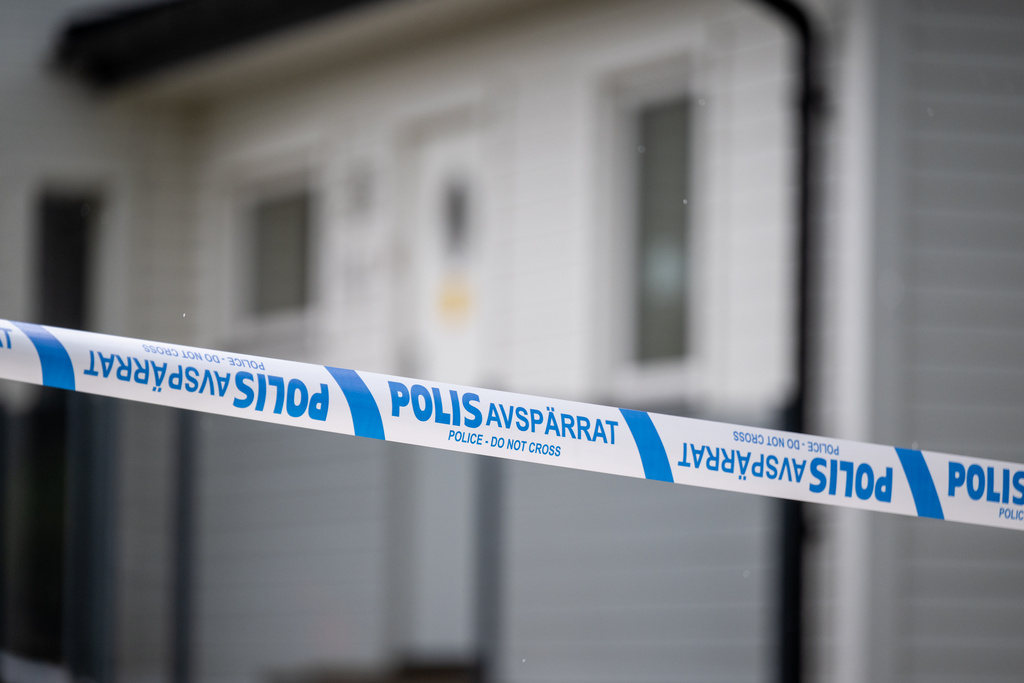 Man and Child Found Dead – Investigation Dropped