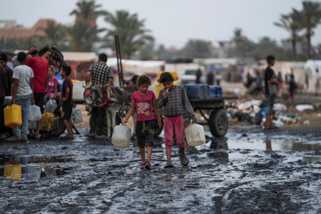 Chickenpox and Scabies in Gaza's Refugee Camps