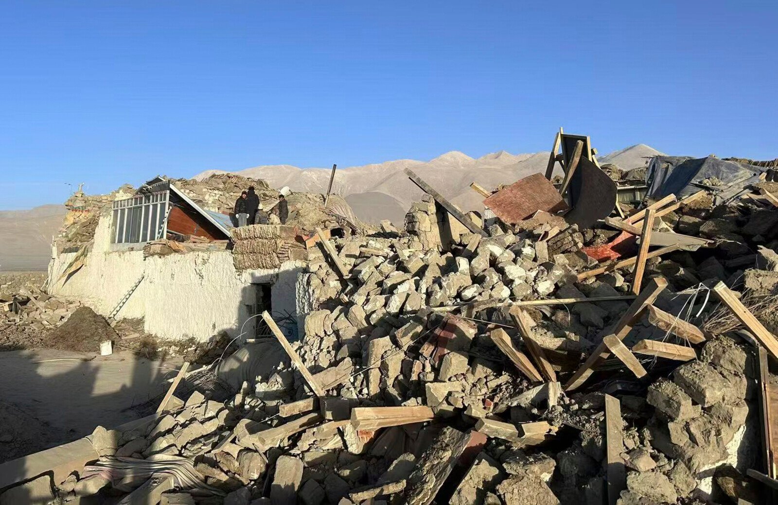 Powerful earthquake in Tibet – at least 50 dead