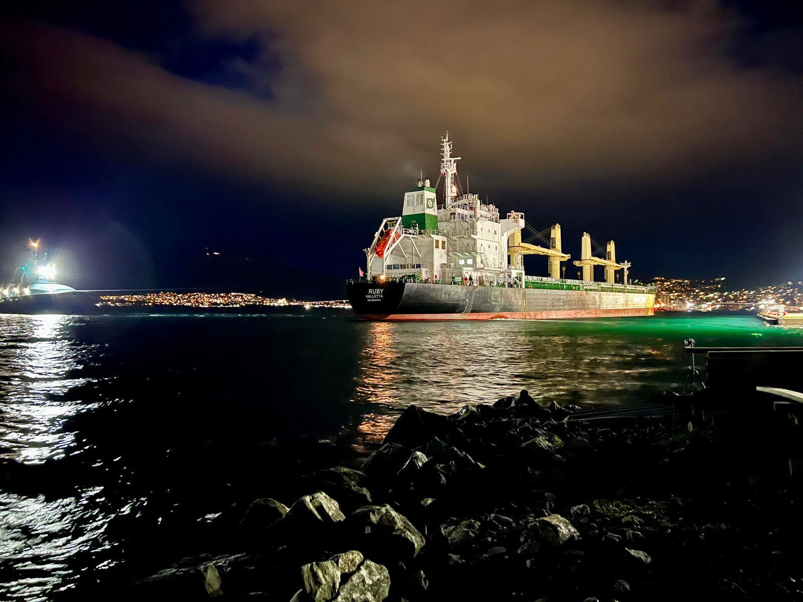 Stranded ship stuck in Norway