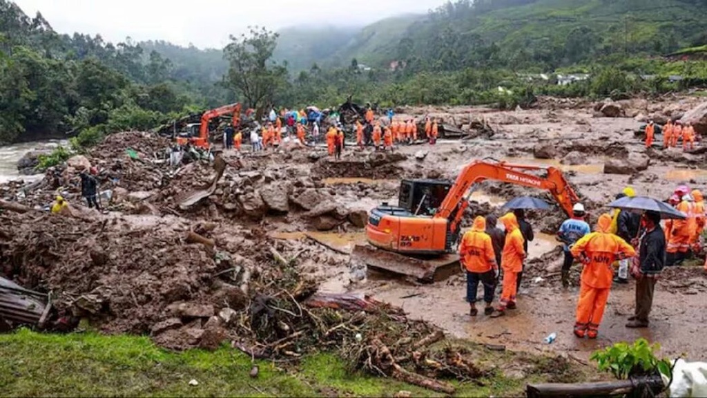 India: Landslide triggered by skyfall – nearly 100 dead