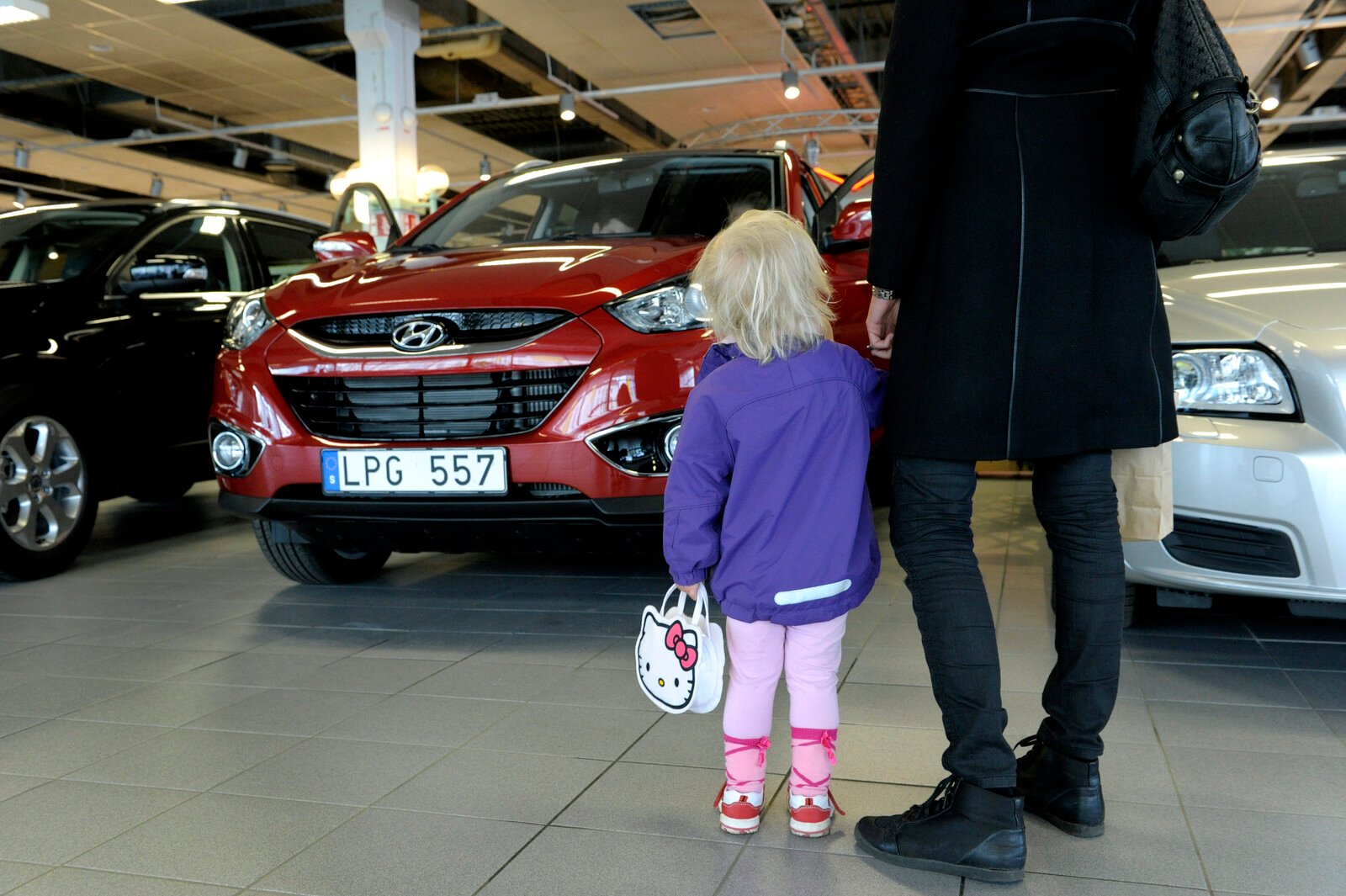 Downward trend for car sales