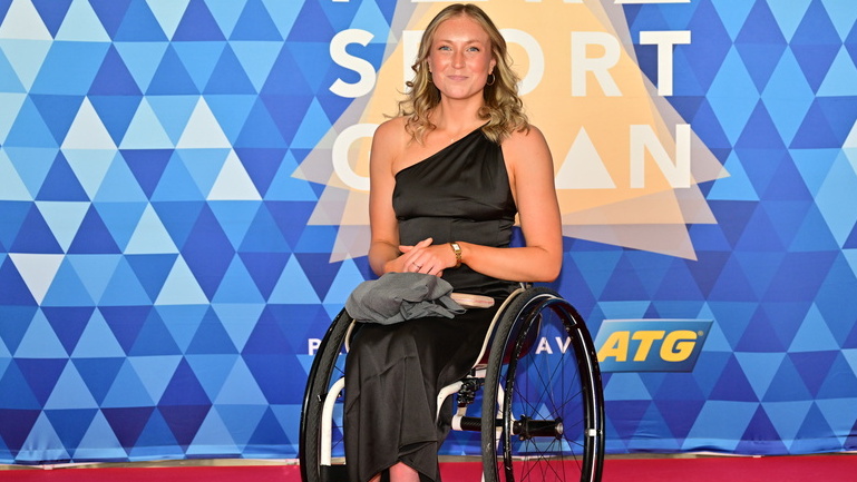 She becomes the first Swedish rower in the Paralympics