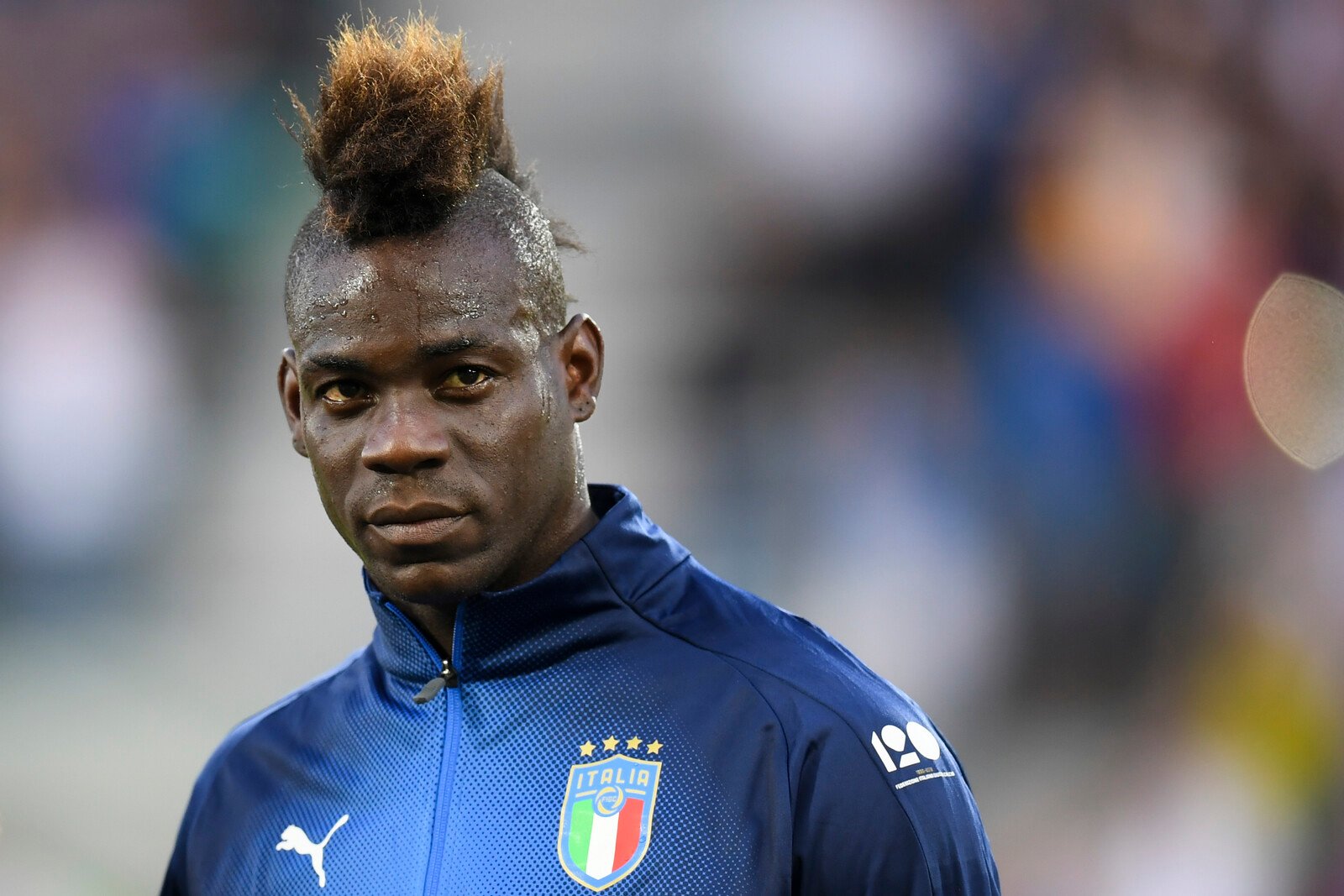 Mario Balotelli signs for Genoa