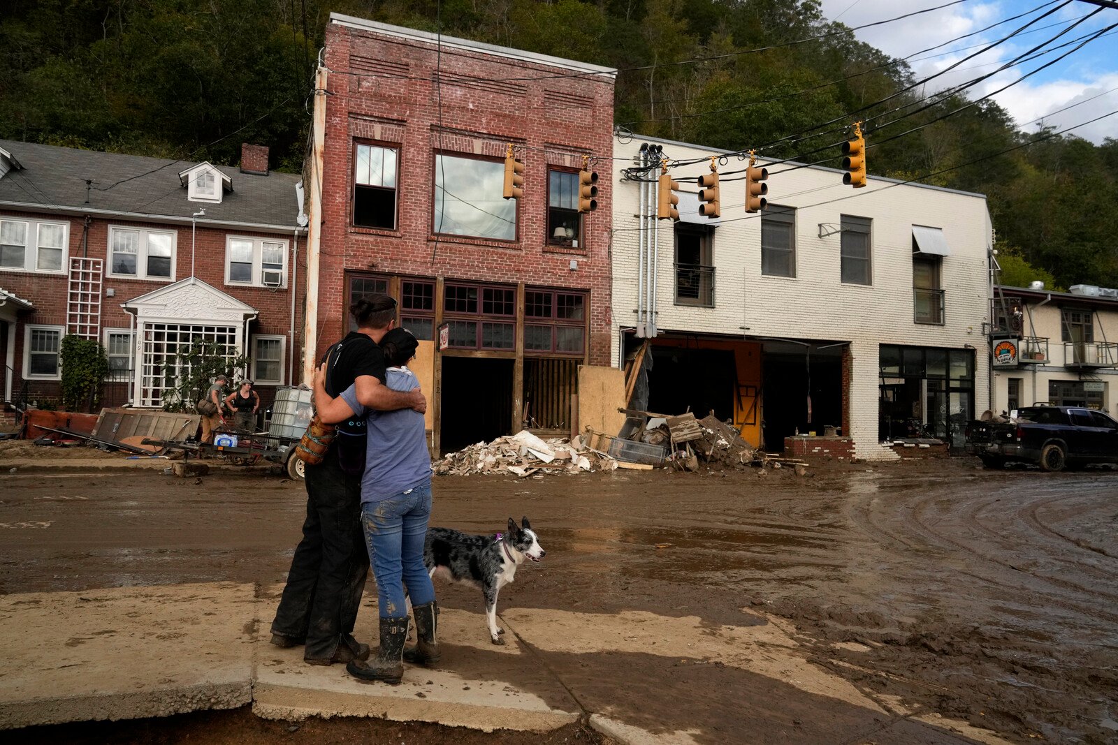 Hurricanes and Scandals: The Battle for North Carolina