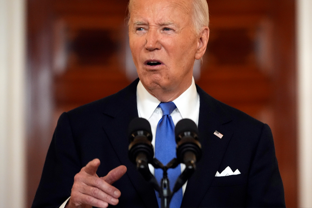 Biden on Trump's immunity: Can disregard the law