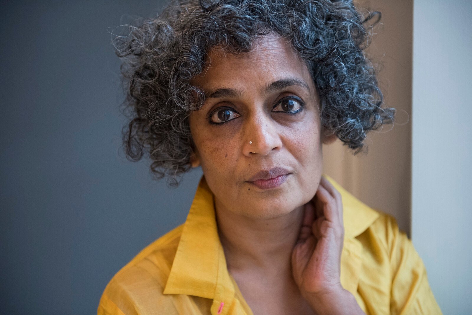 Arundhati Roy writes autobiography