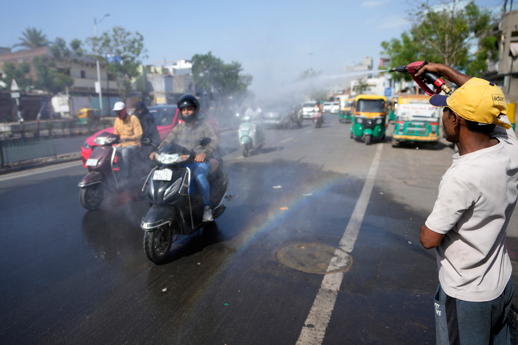 Extreme heatwave plagues India