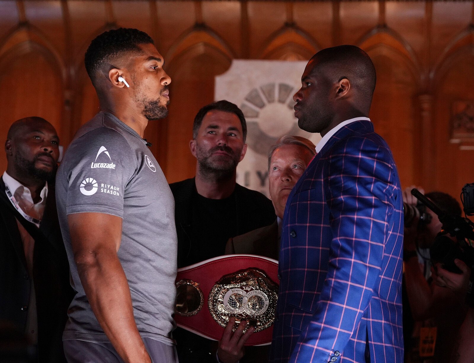 Joshua can make history: "Ready