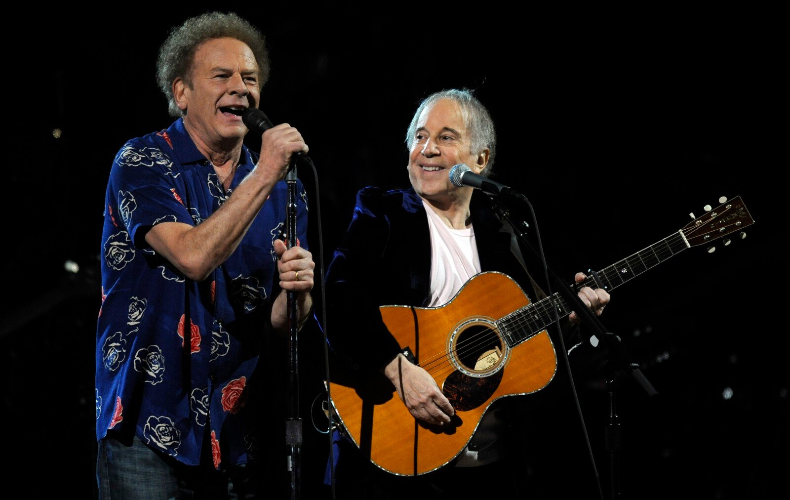 Art Garfunkel breaks down in tears at lunch with Paul Simon