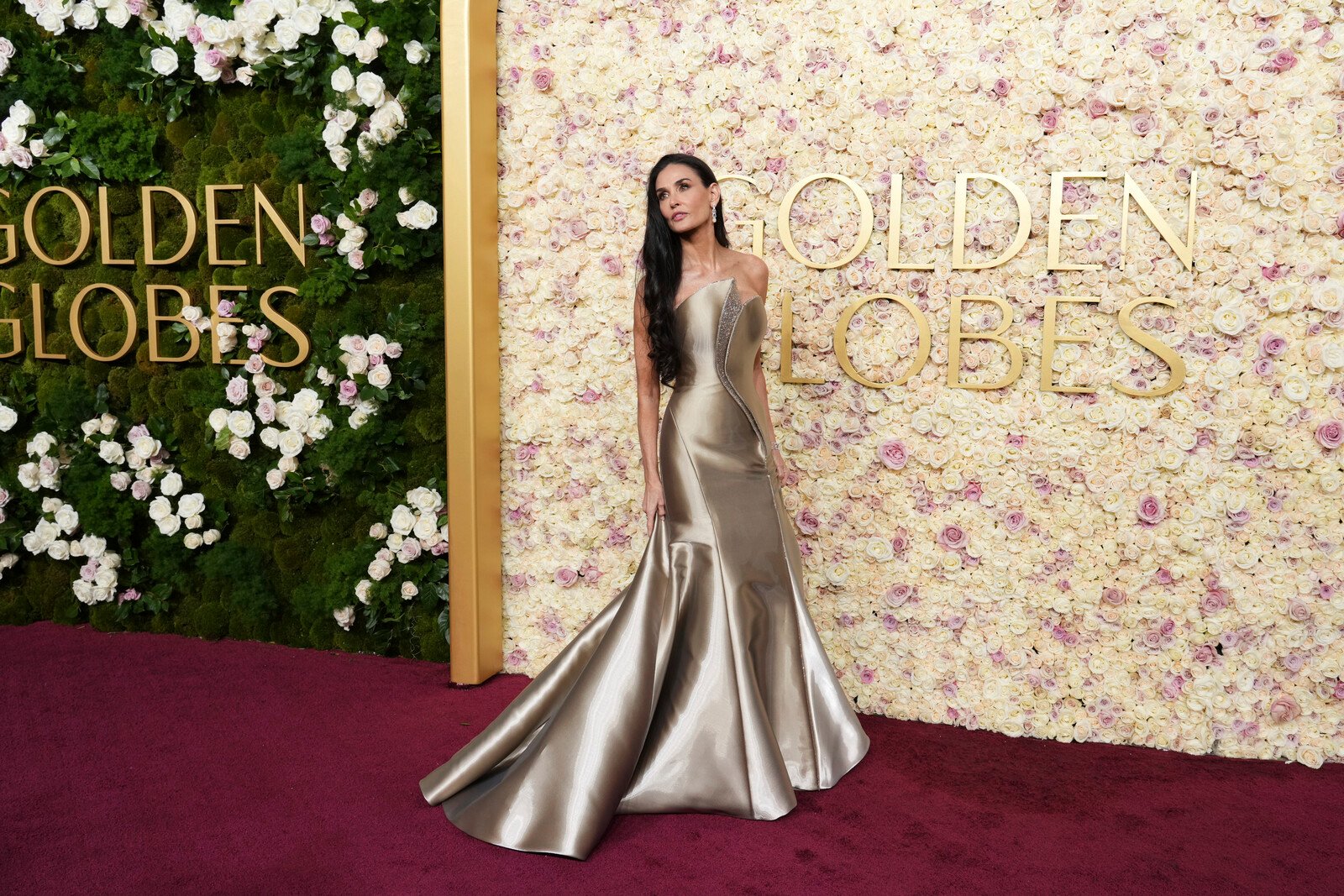 Demi Moore awarded at the Golden Globe: "Shocked"