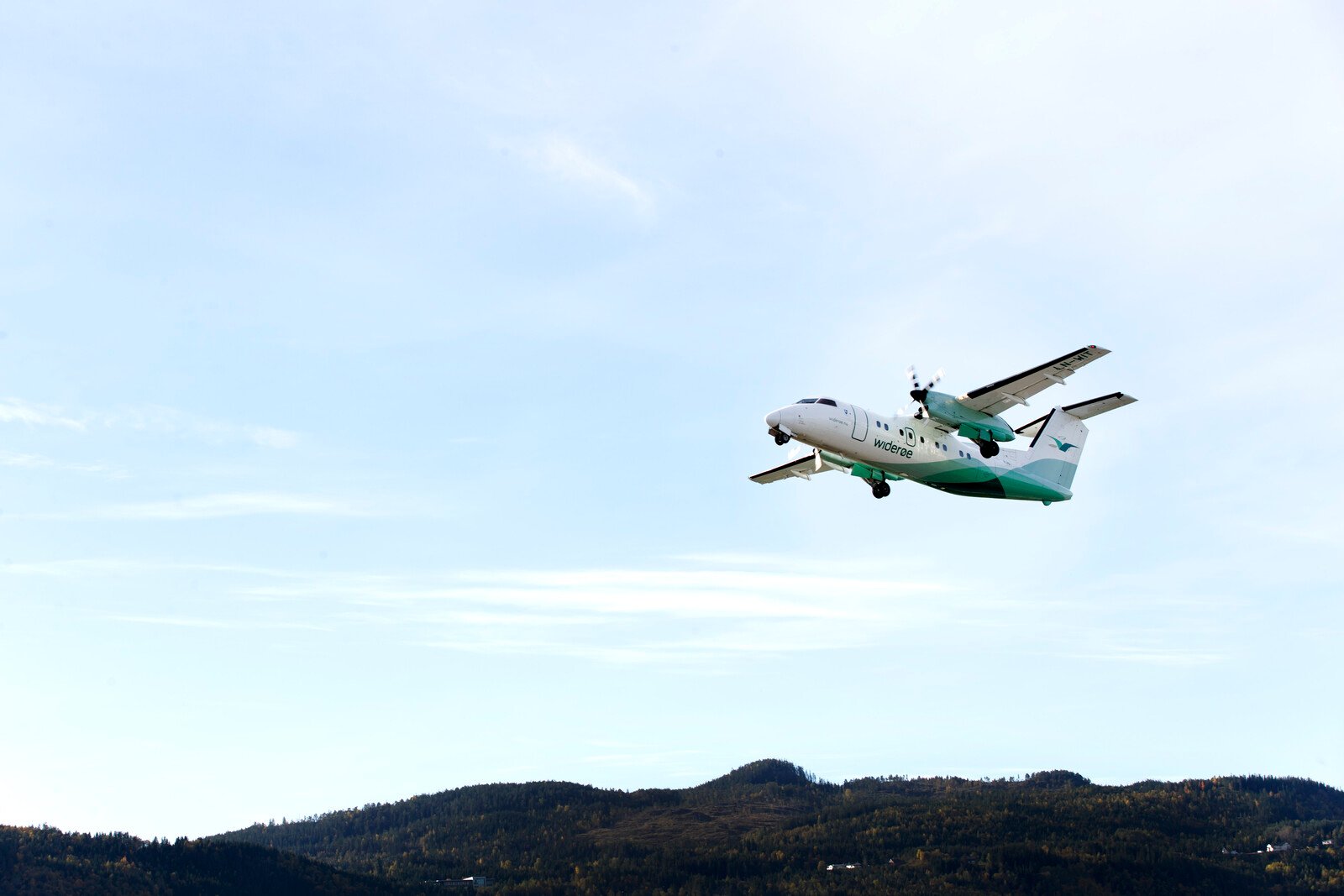 Airplane Lands After Sending Distress