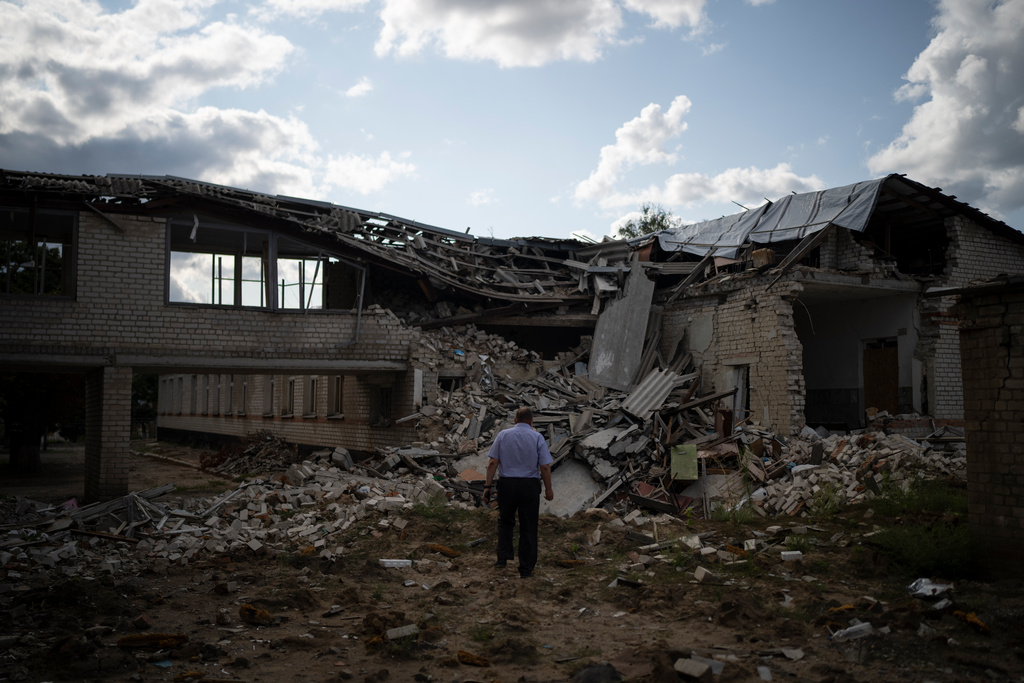 700 libraries in Ukraine damaged or destroyed