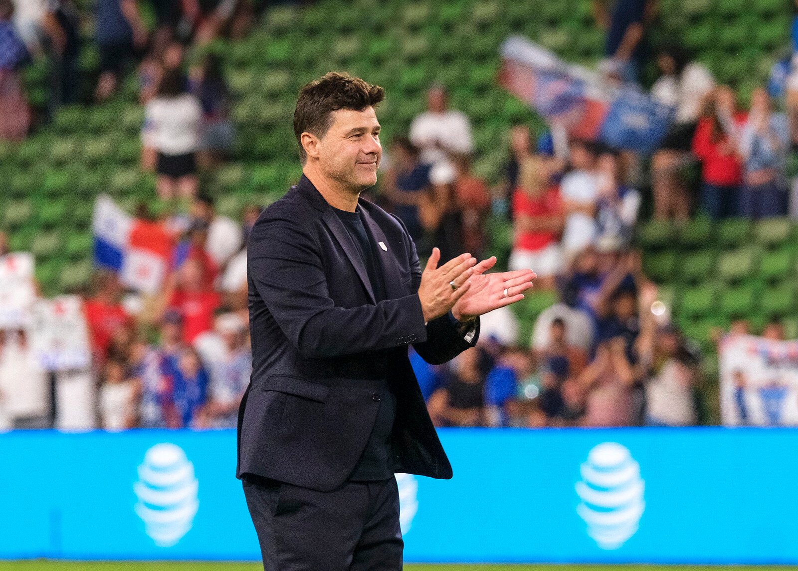 Pochettino wins in USA debut